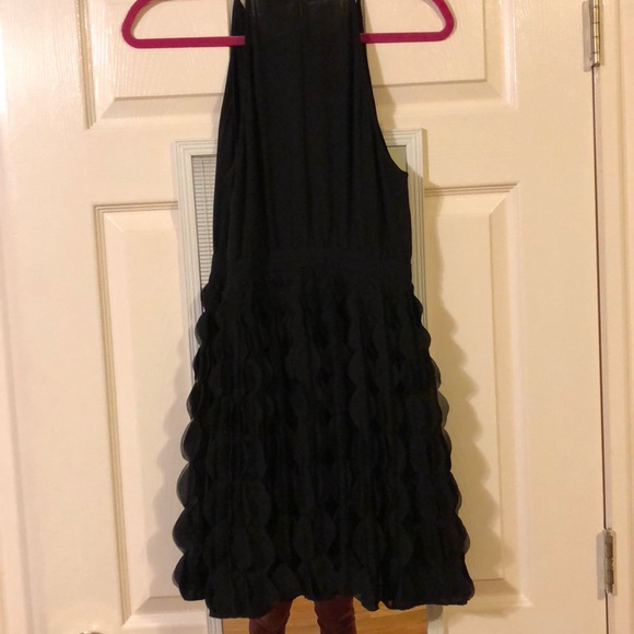 Diane von Furstenberg black scalloped dress - Picture 6 of 6